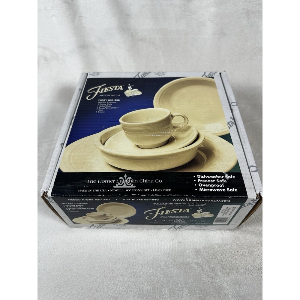 Fiestaware 5-Piece Place Setting Ivory *RETIRED*  830-330 New In Box USA